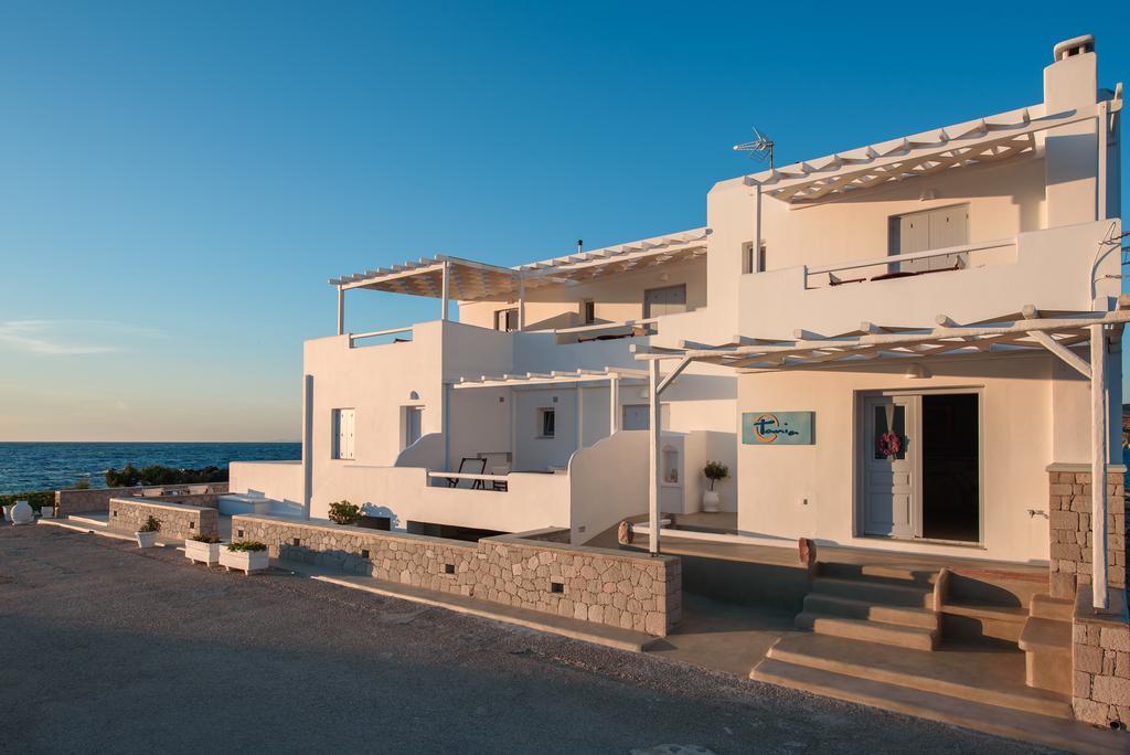 Tania Milos Pollonia Exterior photo